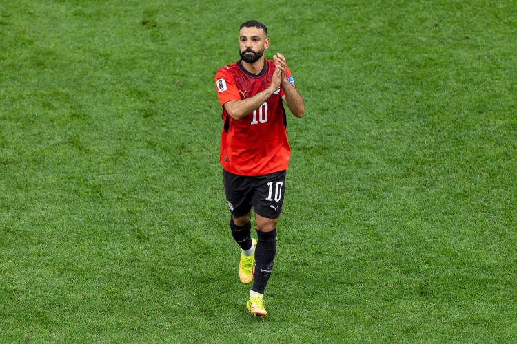 BBC谈特拉布宗签萨拉赫：在球员度假时线上谈判，仅花五六天搞定